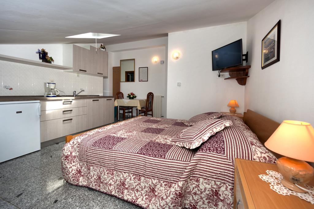 Apartments Prekalj Пореч Номер фото