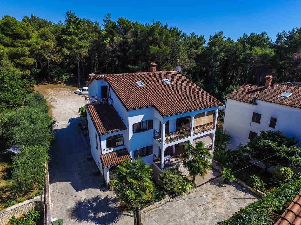 Apartments Prekalj Пореч Екстер'єр фото