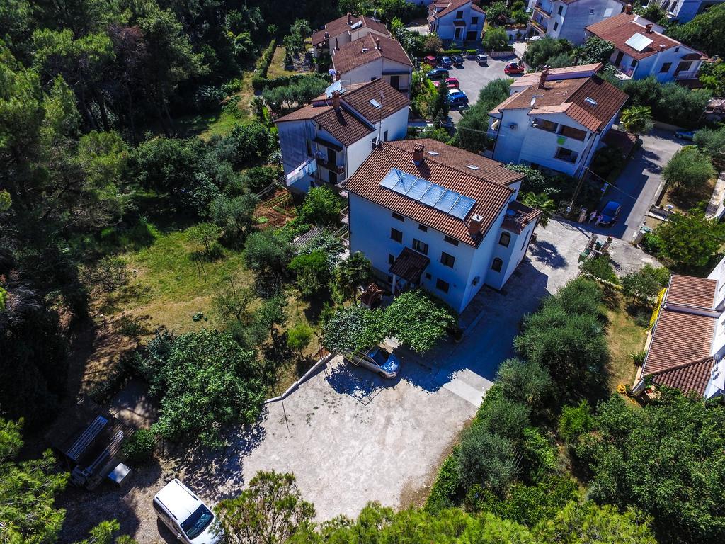 Apartments Prekalj Пореч Екстер'єр фото