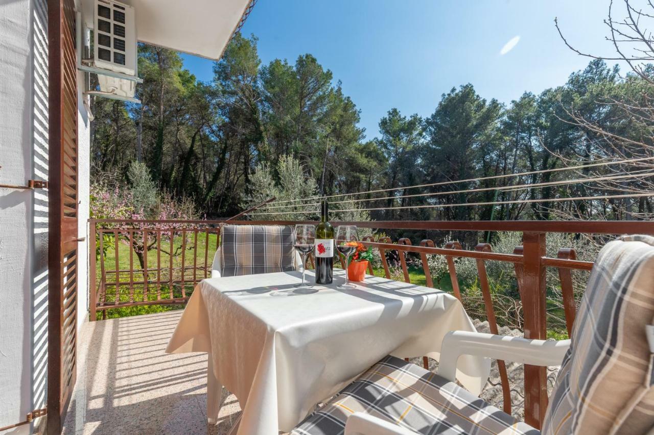 Apartments Prekalj Пореч Екстер'єр фото